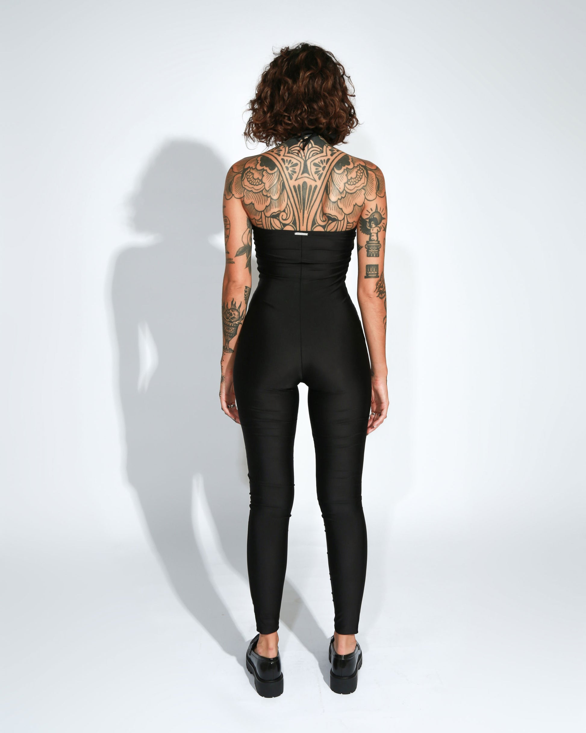 BLACK FITTED JUMPSUIT