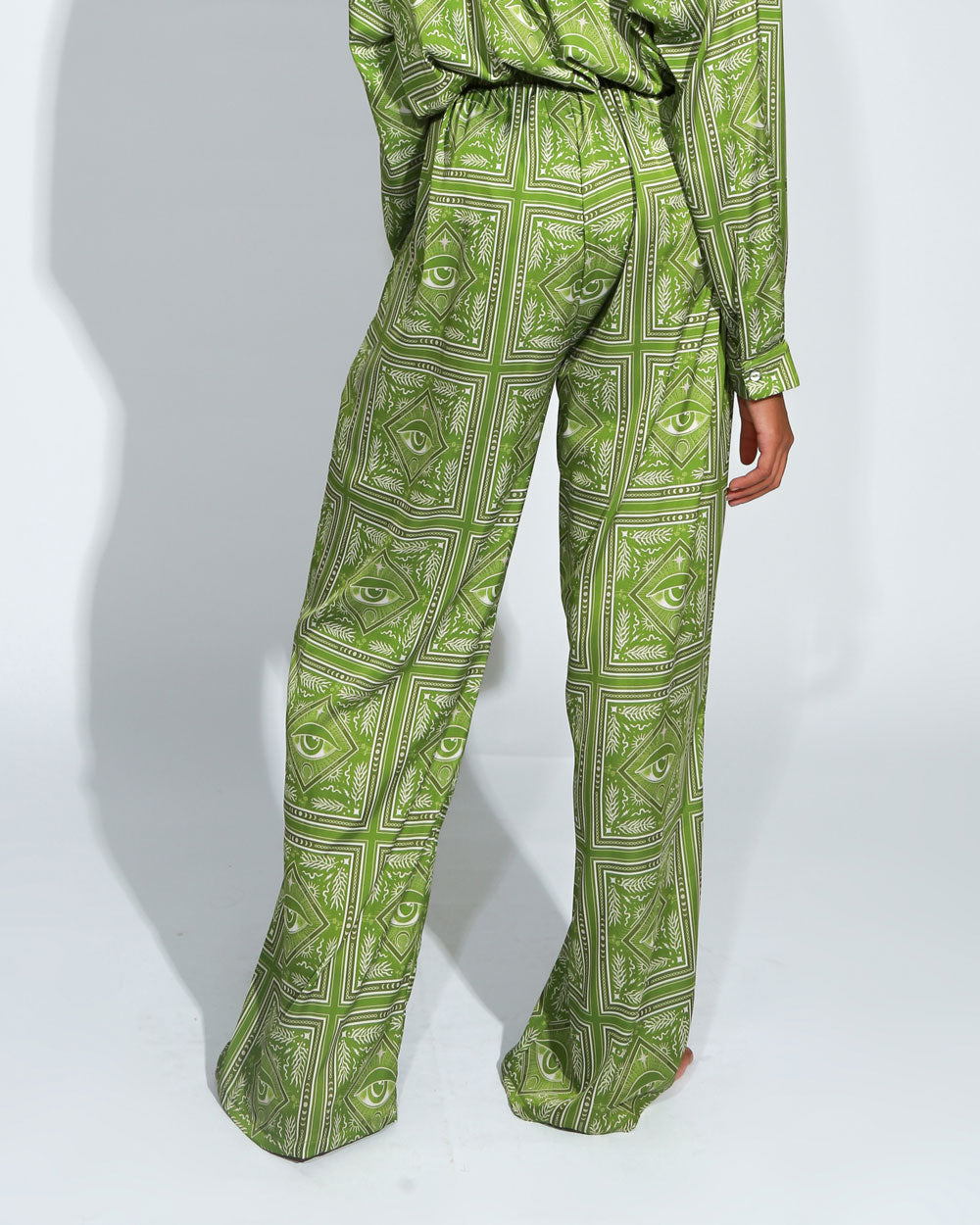 GREEN PRINTED PANTS