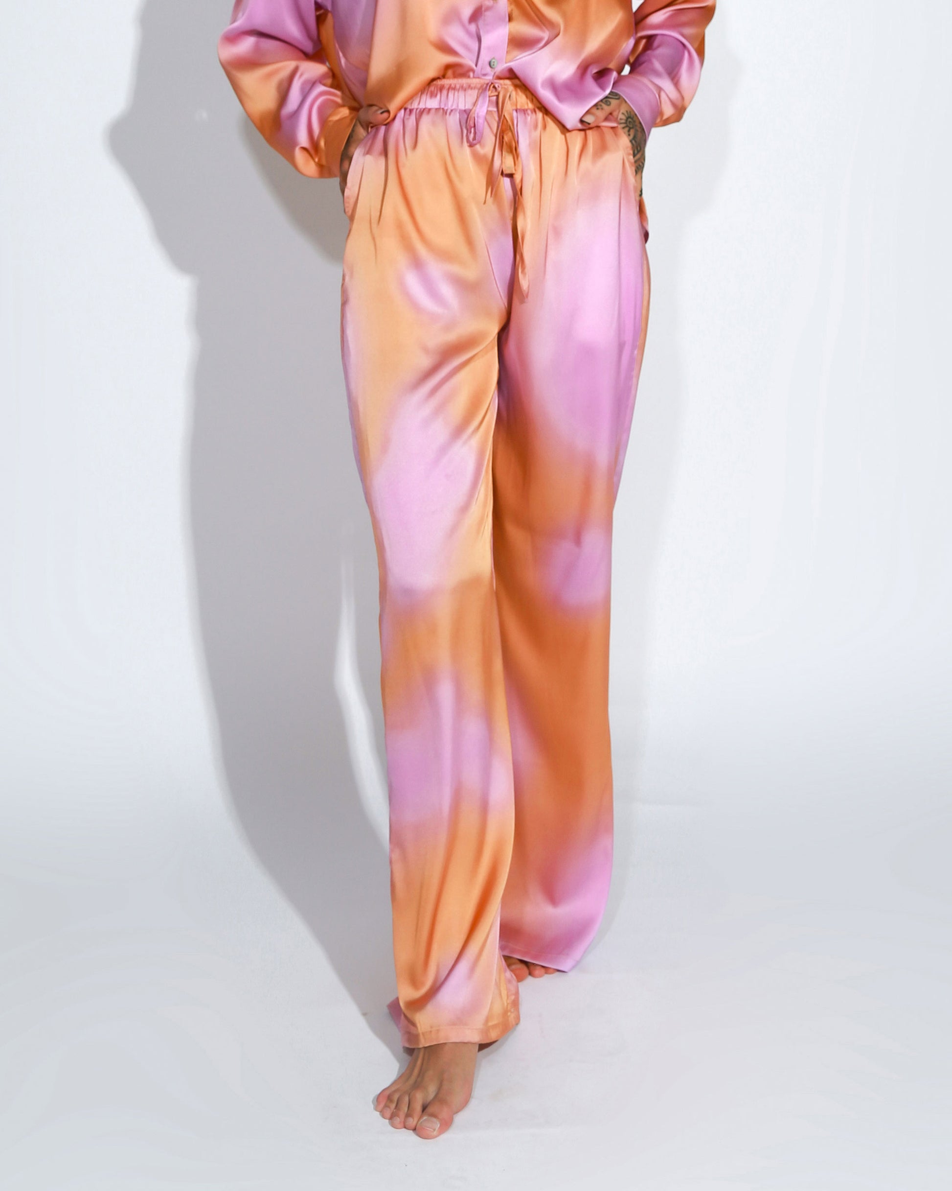 PINK TIE DYE PRINTED PANTS